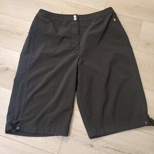 Zenergy by Chico’s Cargo Pants Capri Black With Ankle Drawstring Size 1